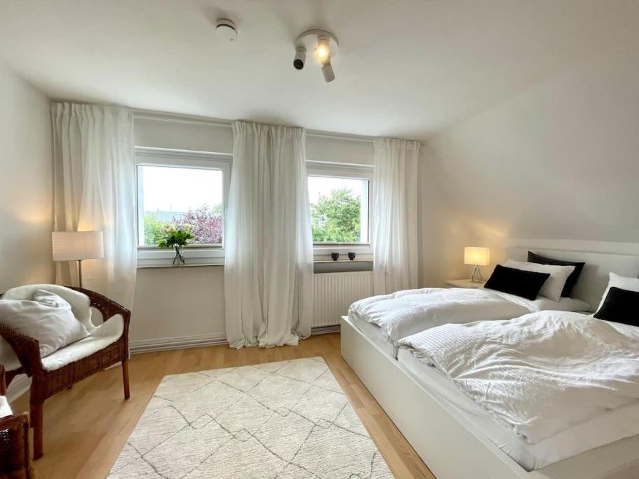 Modernes, Familienfreundliches Apartment In Luebeck Buitenkant foto